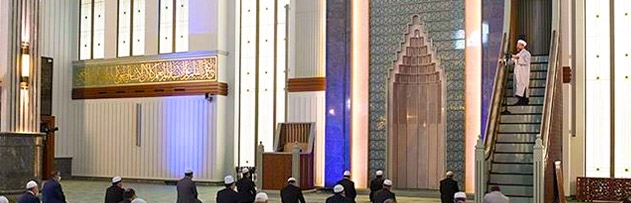 Müslümanın iki bayramı vardır, hadisine rağmen, cuma gününün bayram sayılmasının sebebi nedir? Müslümanın iki bayramı vardır, hadisine rağmen, cuma gününün bayram sayılmasının sebebi nedir?